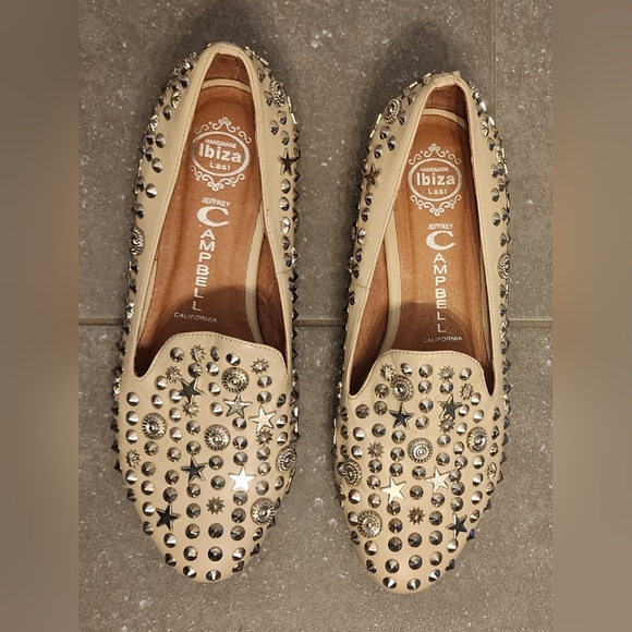 Jeffrey Campbell Ibiza Last Handmade Spiked/ Studded Flats in Cream. 8 1/2 - Picture 10 of 13